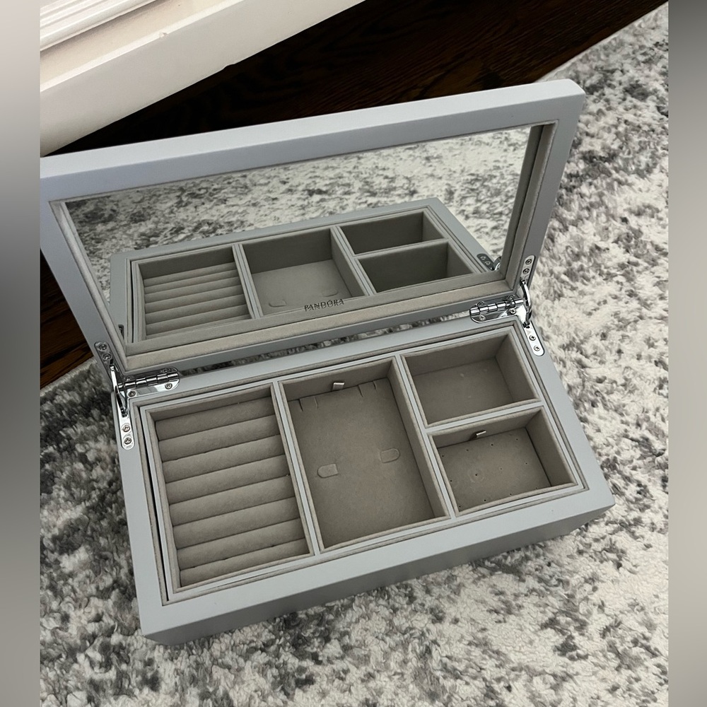 Pandora Jewelry Box